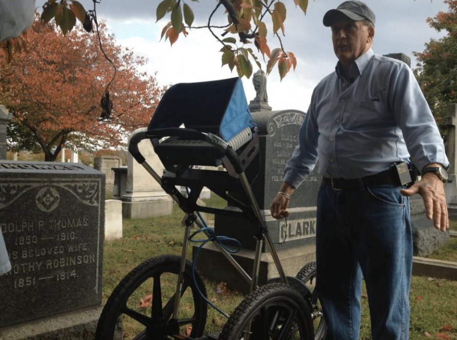 The “Bone Finder” uses ground-penetrating radar to find lost graves at Congressional